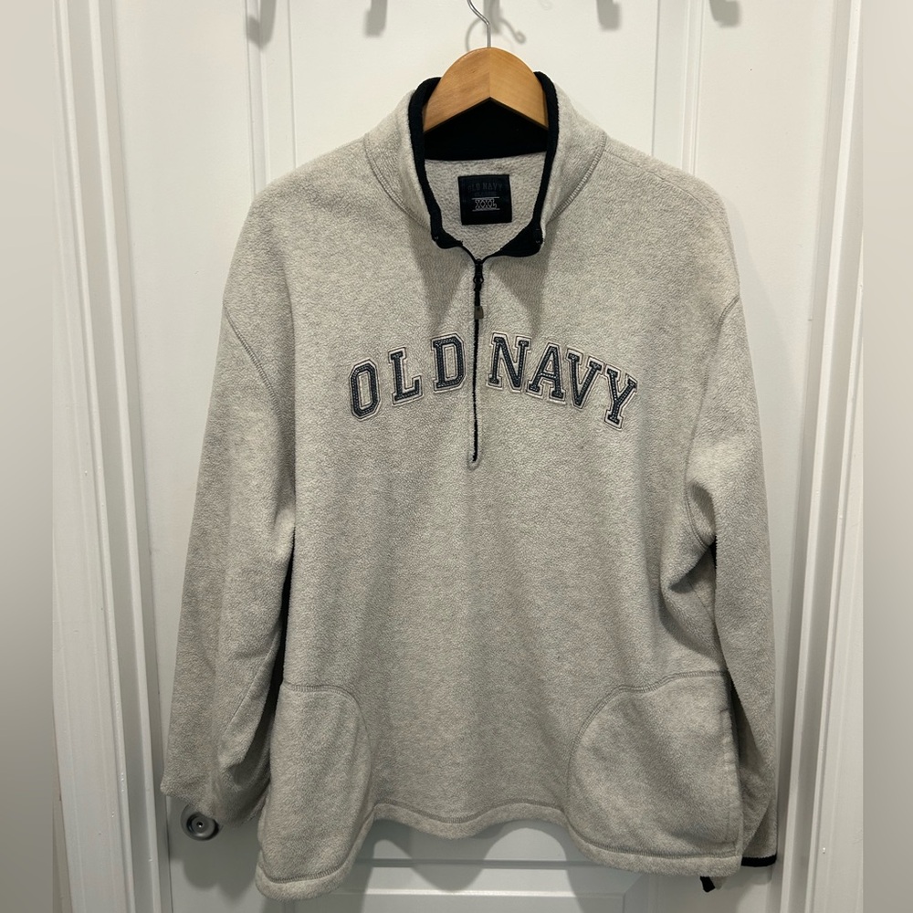 Old Navy Sweatshirt
